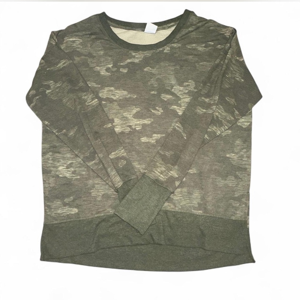 Avia Green Crew Neck Sweater with Camouflage Pattern